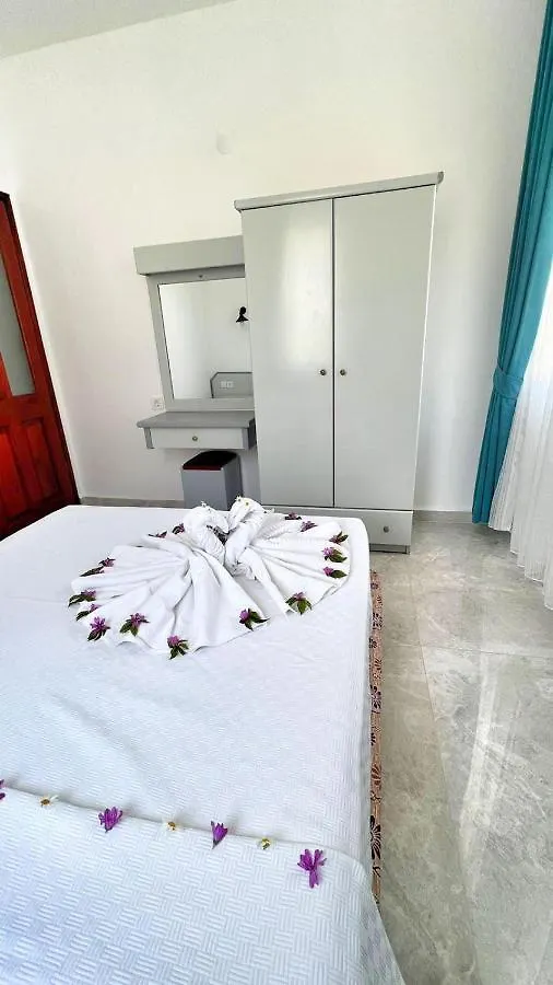 Eftelya Apart Oludeniz 3*,
